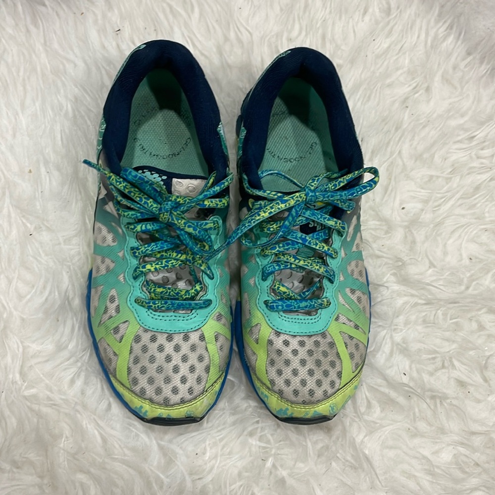 ASICS gel noosa tri 9 aqua neon running sneaker